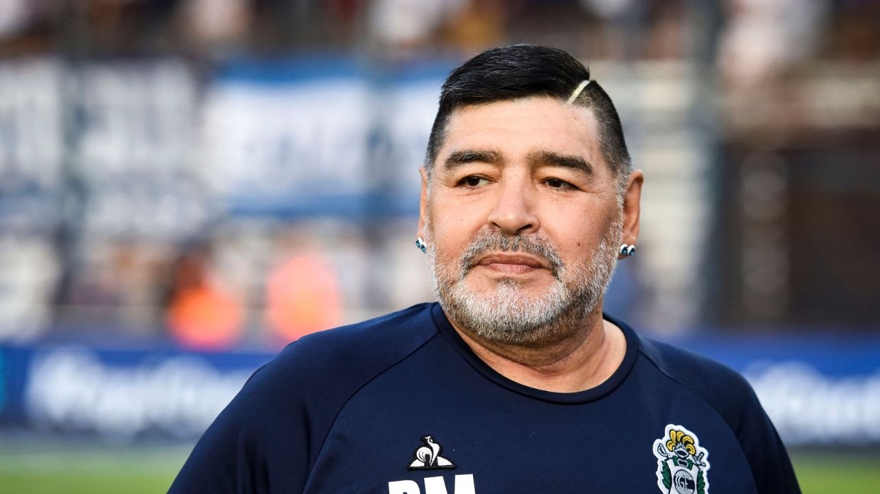 Julgamento sobre a morte de Maradona contra a equipe médica começa Lorena Bueri