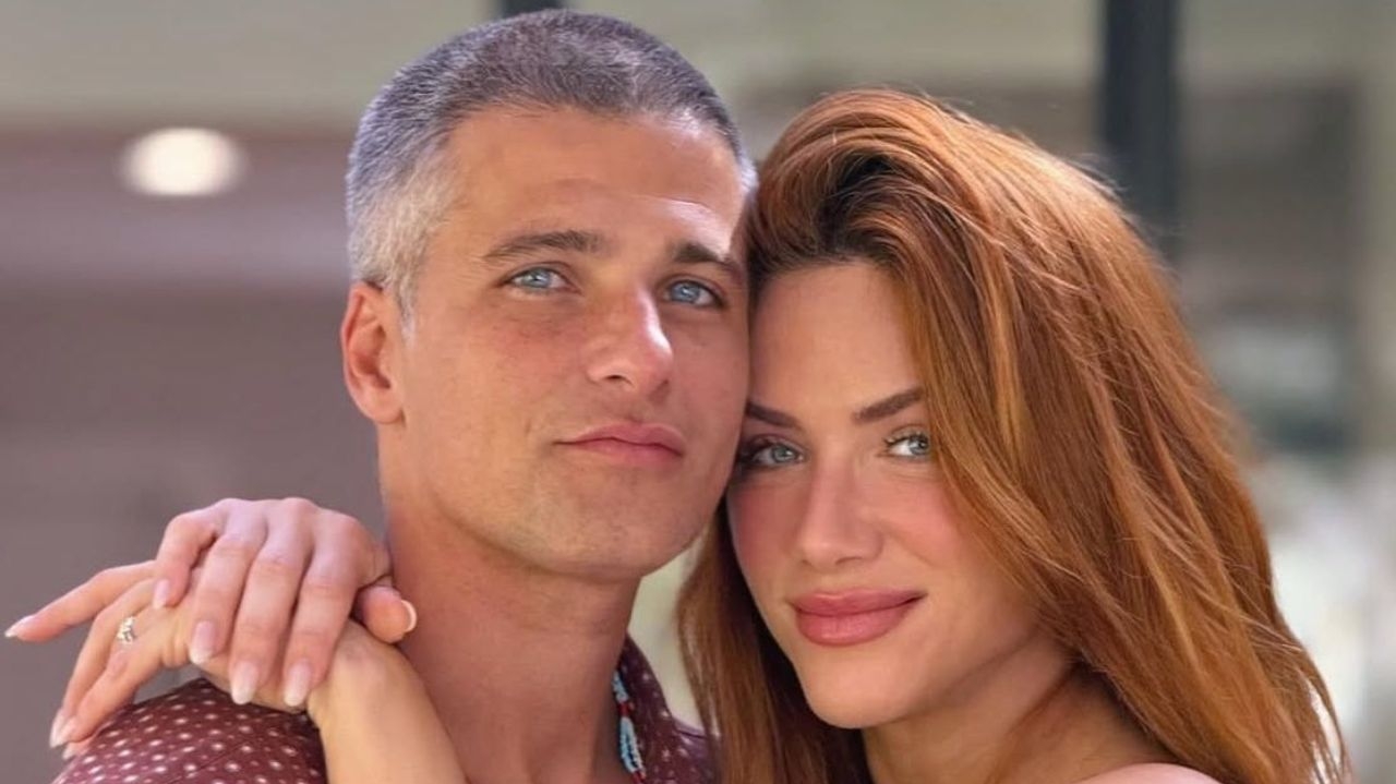 Giovana Ewbank e Bruno Gagliasso celebram os 15 anos de casado em viagem romântica à Paris Lorena Bueri