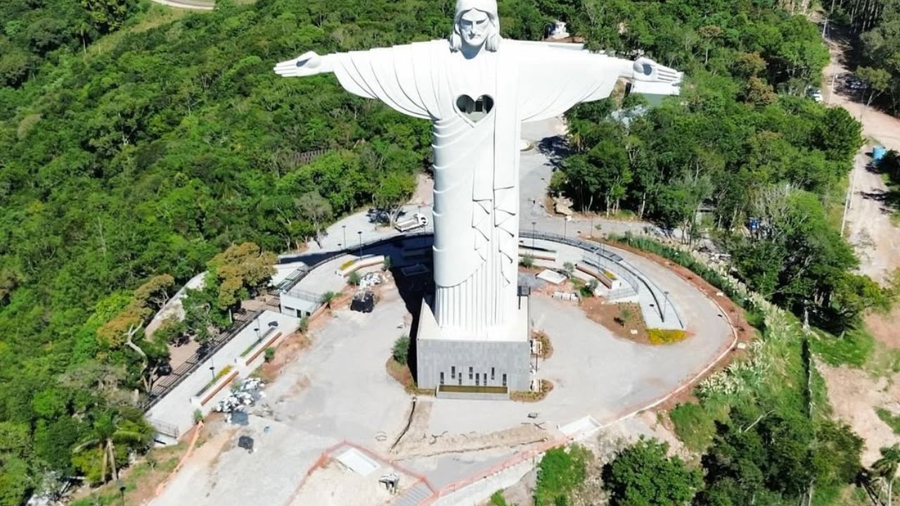 Maior estátua de Cristo do Brasil será inaugurada no RS Lorena Bueri