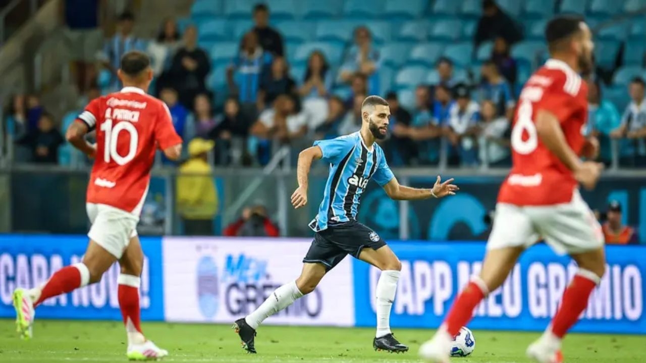 Zagueiro titular pode retornar ao time titular do Grêmio nesta rodada do Brasileirão Lorena Bueri