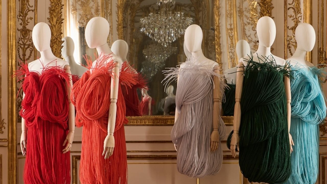 Loewe é a marca mais ‘hitada’ do momento segundo o site de compras ‘premium’ Lyst Lorena Bueri