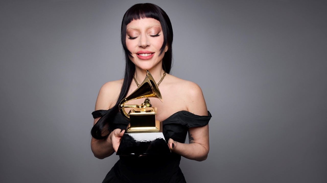 Globo confirma mudança na transmissão e show de Lady Gaga acontecerá sem delay Lorena Bueri
