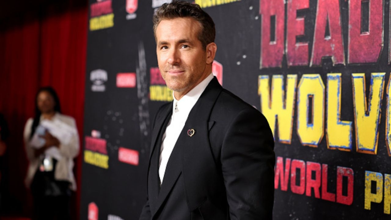 Ryan Reynolds prepara retorno de Deadpool aos cinemas com nova abordagem Lorena Bueri