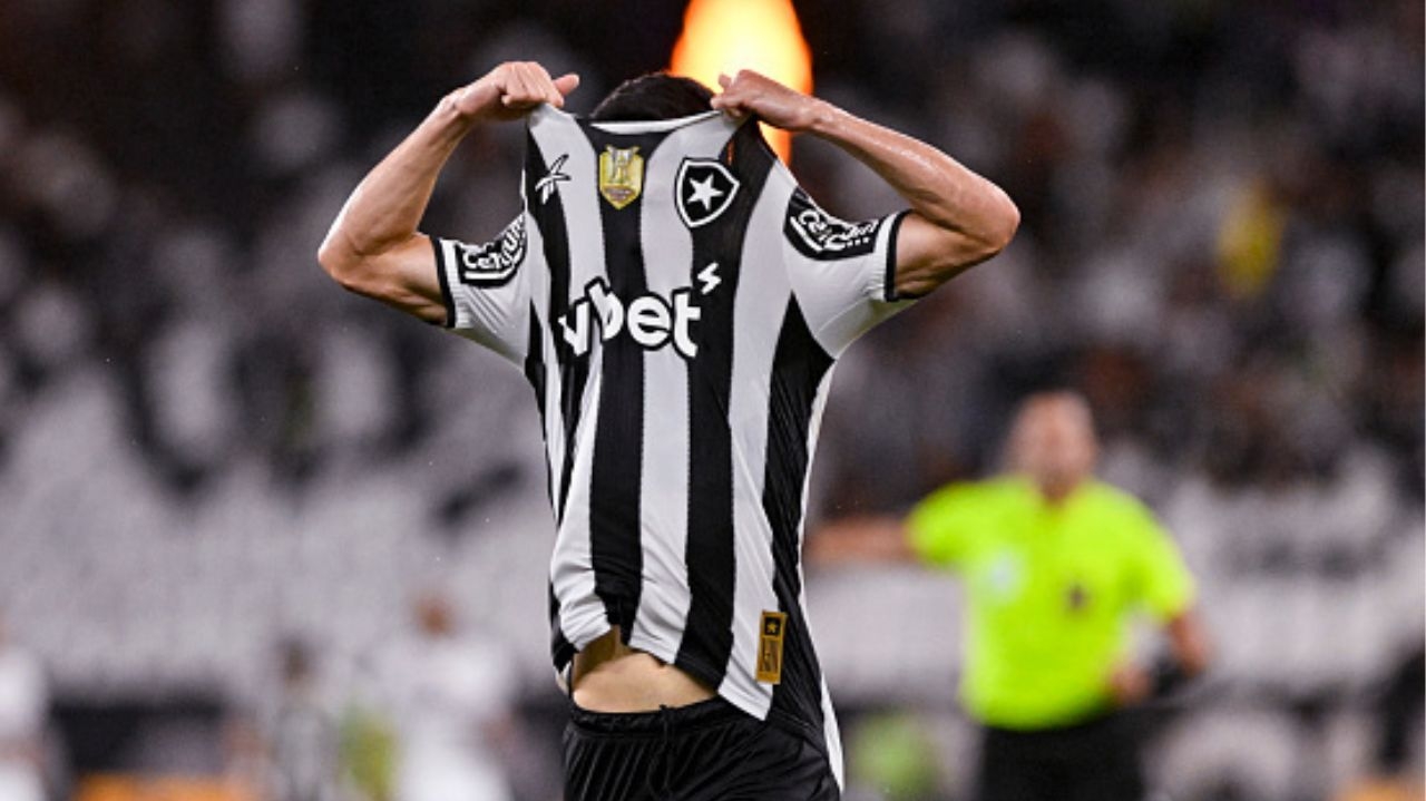 No Brasileirão, Botafogo perde para o Bahia e segue sem vencer fora de casa Lorena Bueri