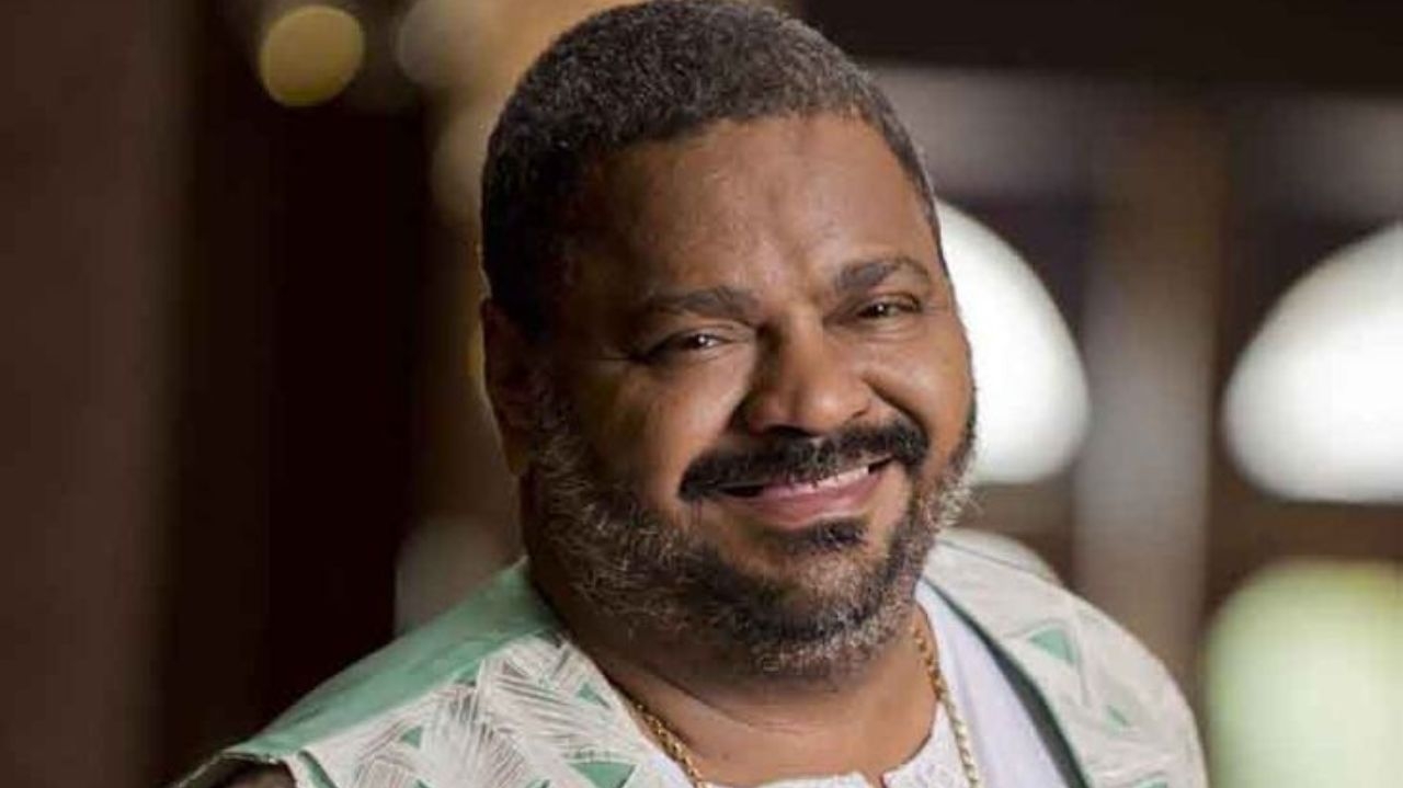Esposa de Arlindo Cruz fala sobre o quadro atual da saúde do cantor Lorena Bueri