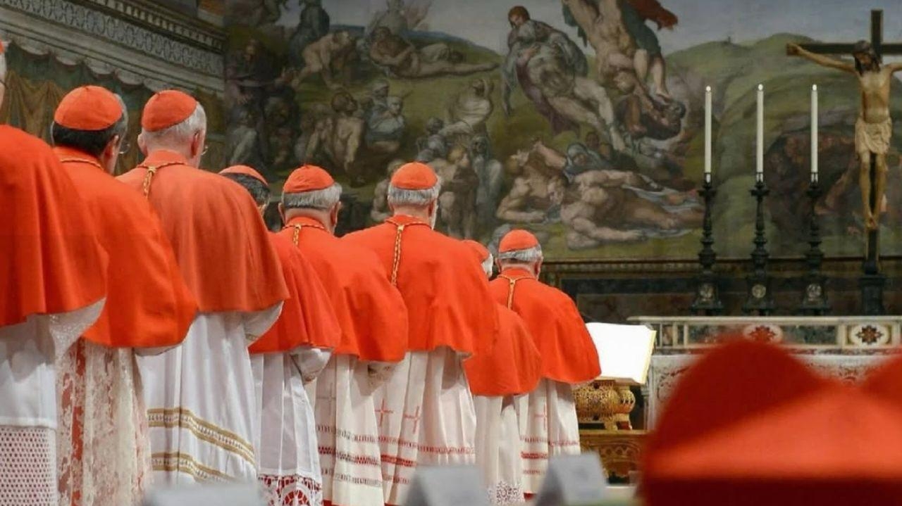Funcionários que irão trabalhar no conclave fazem voto de silêncio Lorena Bueri