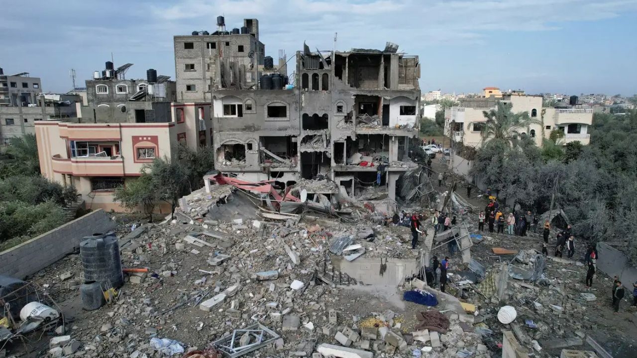 Governo de Israel aprova ocupação completa de Gaza e inicia mobilização militar Lorena Bueri