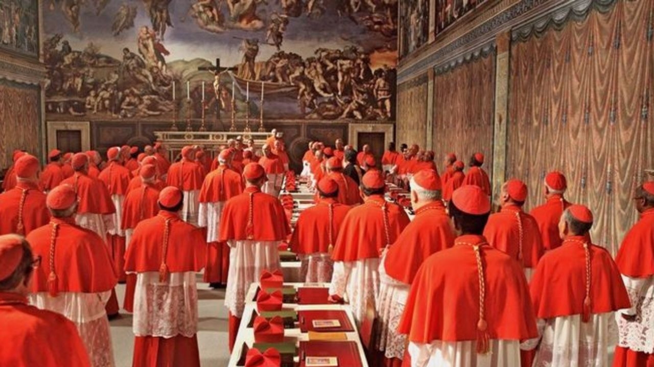 Horário para o fim das votações do conclave é previsto pelo Vaticano Lorena Bueri