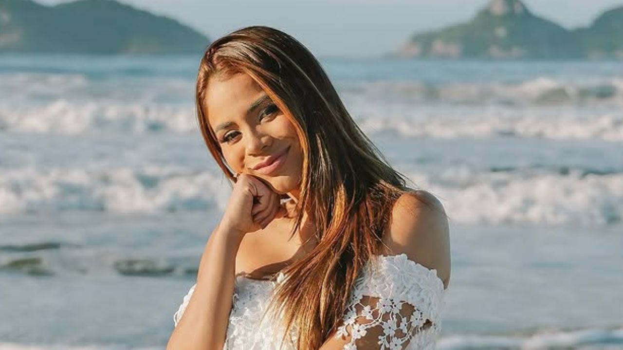 Lexa comenta problemas que passou durante parto de Sofia Lorena Bueri