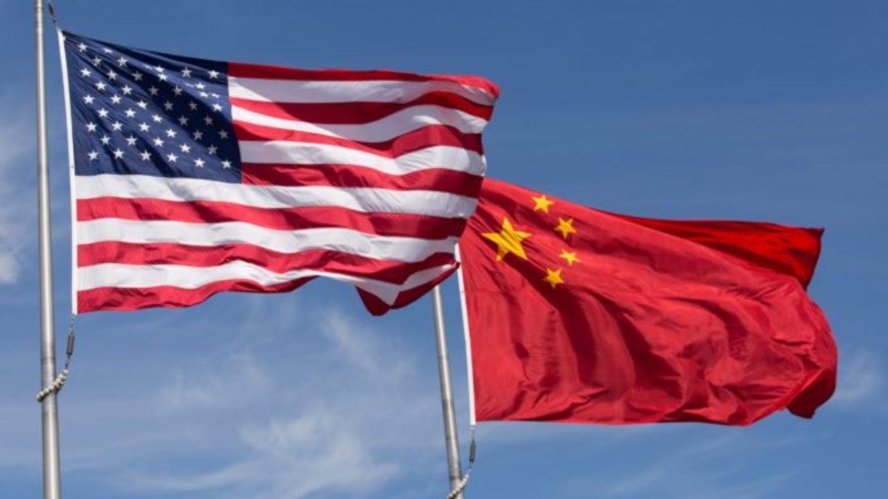 EUA e China marcam 1º encontro para discutir tarifas comerciais Lorena Bueri