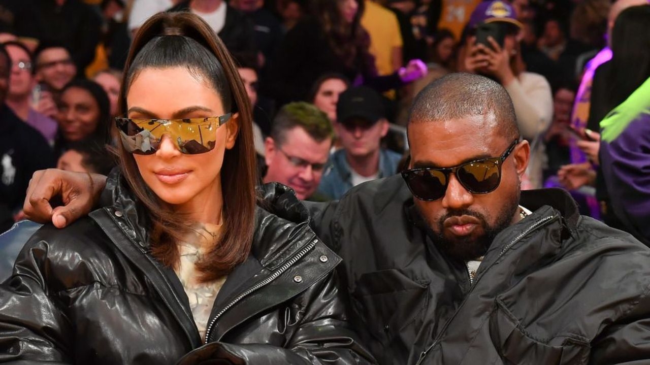 Suposta carta legal de Kanye West a Kim Kardashian é desmentida e tratada como falsa Lorena Bueri