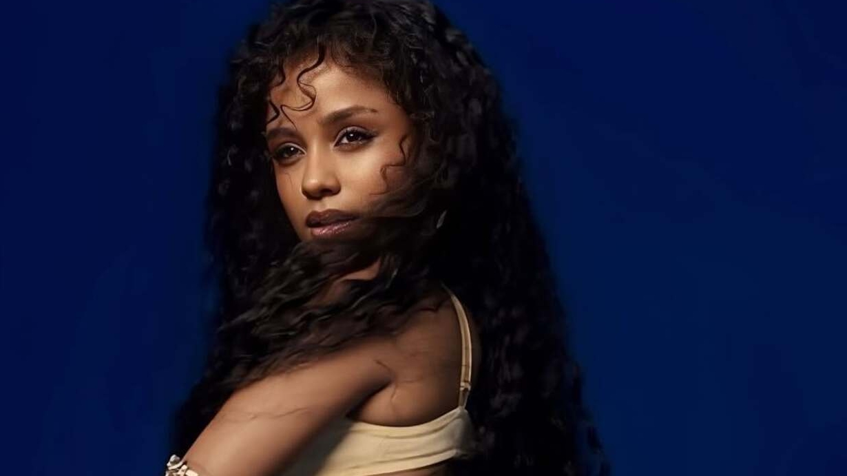 Tyla agita os fãs com prévia de clipe do novo single “Bliss” Lorena Bueri