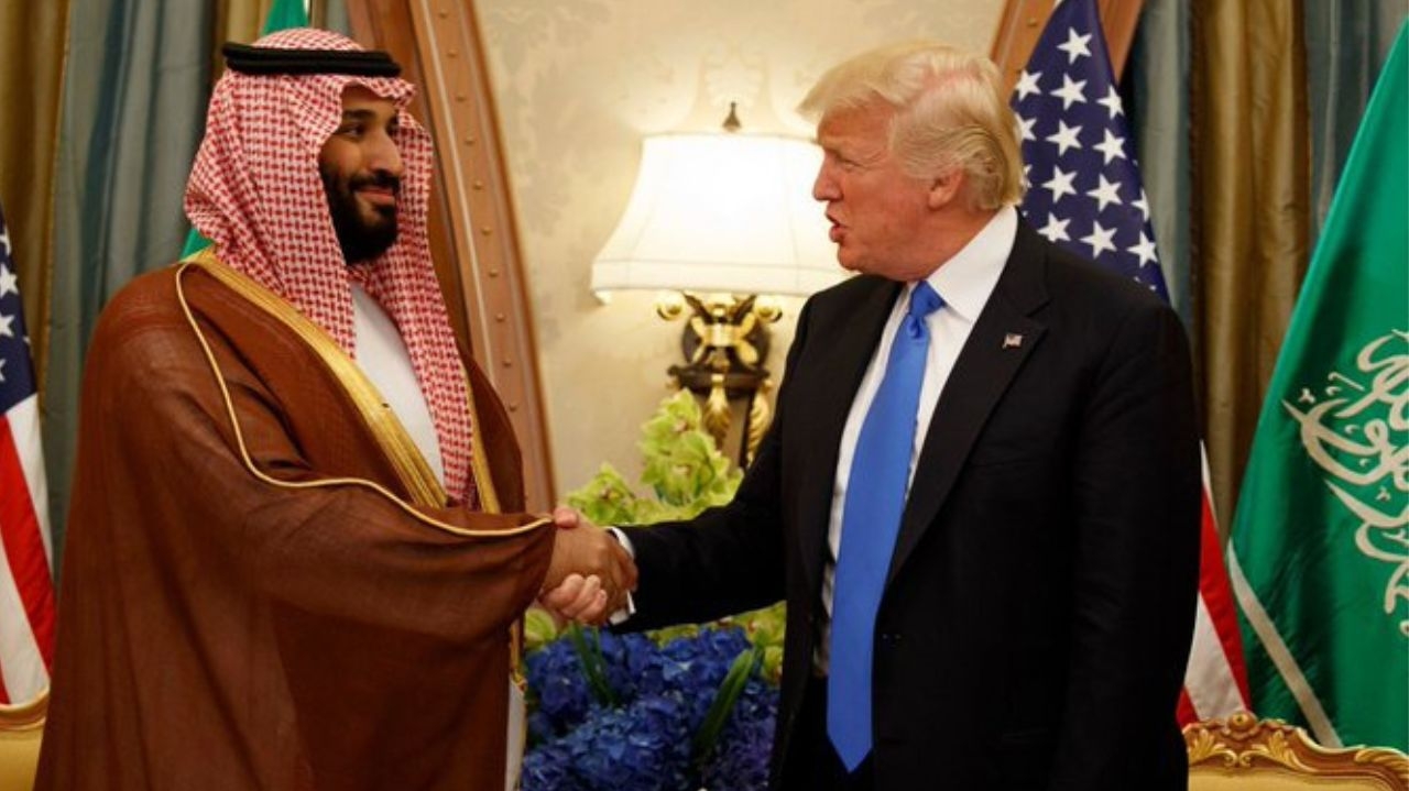 Trump firma acordo para Arábia Saudita investir US$ 600 bi nos EUA Lorena Bueri