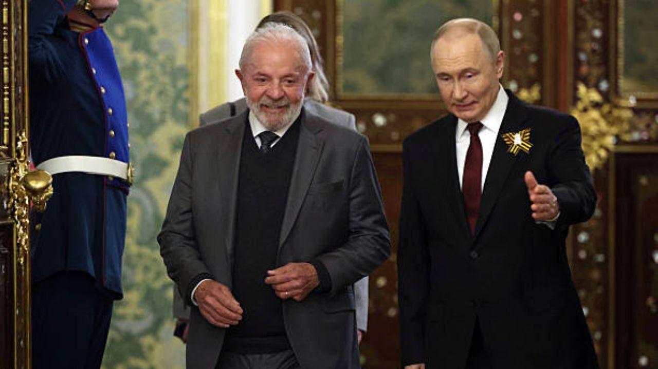 Lula estimula Putin a participar de reunião sobre paz entre Rússia e Ucrânia Lorena Bueri