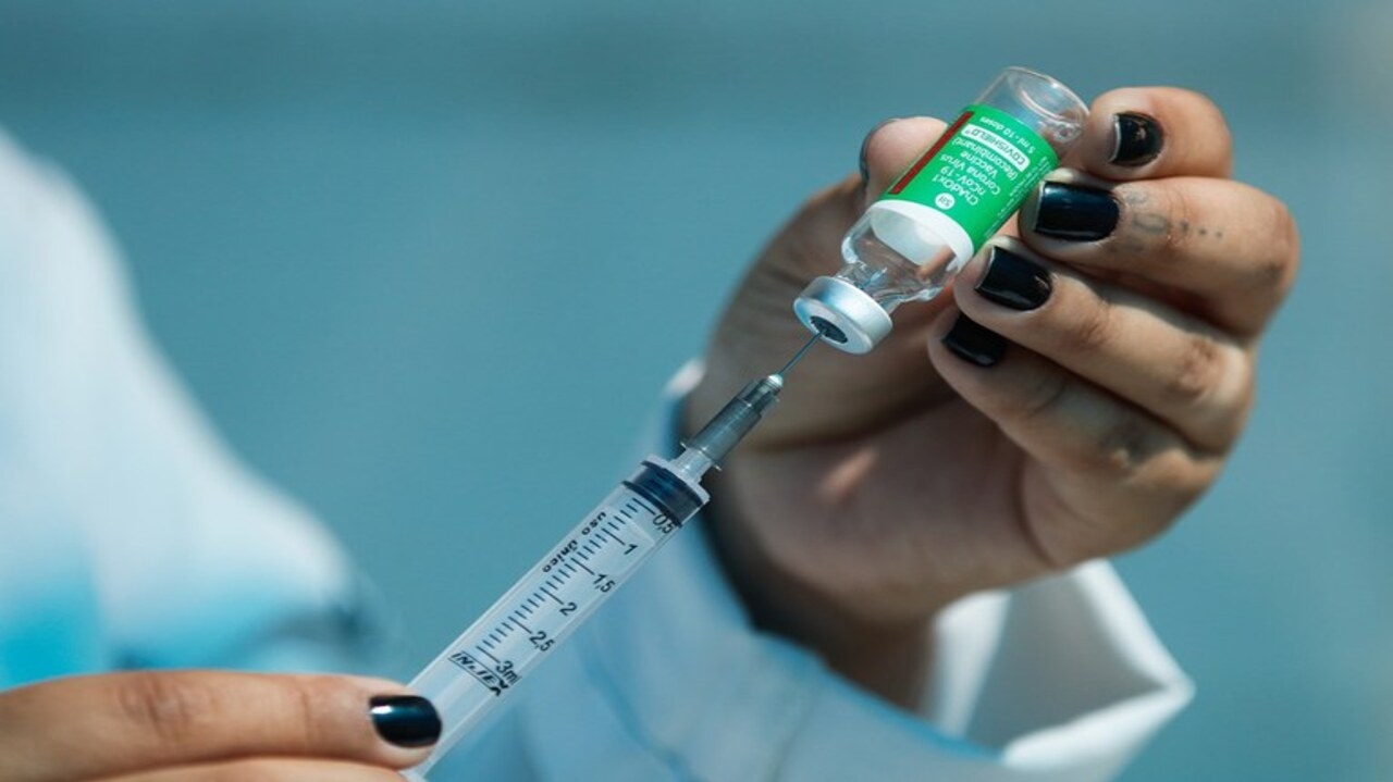 Nova vacina combina proteção contra gripe e Covid-19 em idosos Lorena Bueri