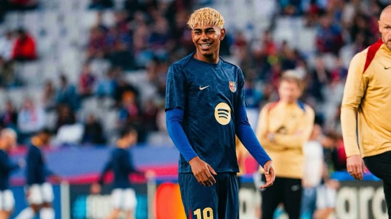 Jovem talento do Barcelona é considerado melhor do mundo por meio-campista do Chelsea Lorena Bueri
