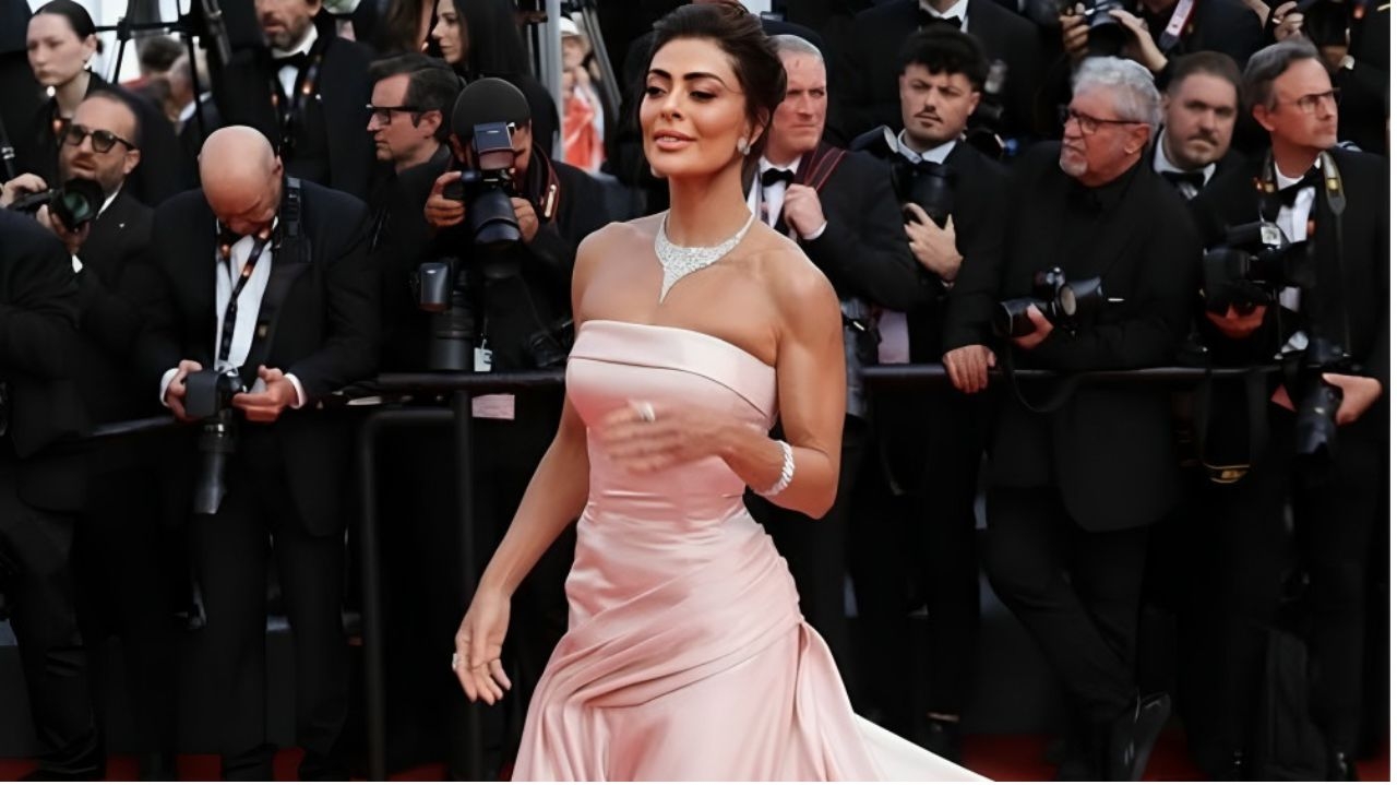 Festival de Cannes: Juliana Paes aparece deslumbrante em vestido de grife Lorena Bueri