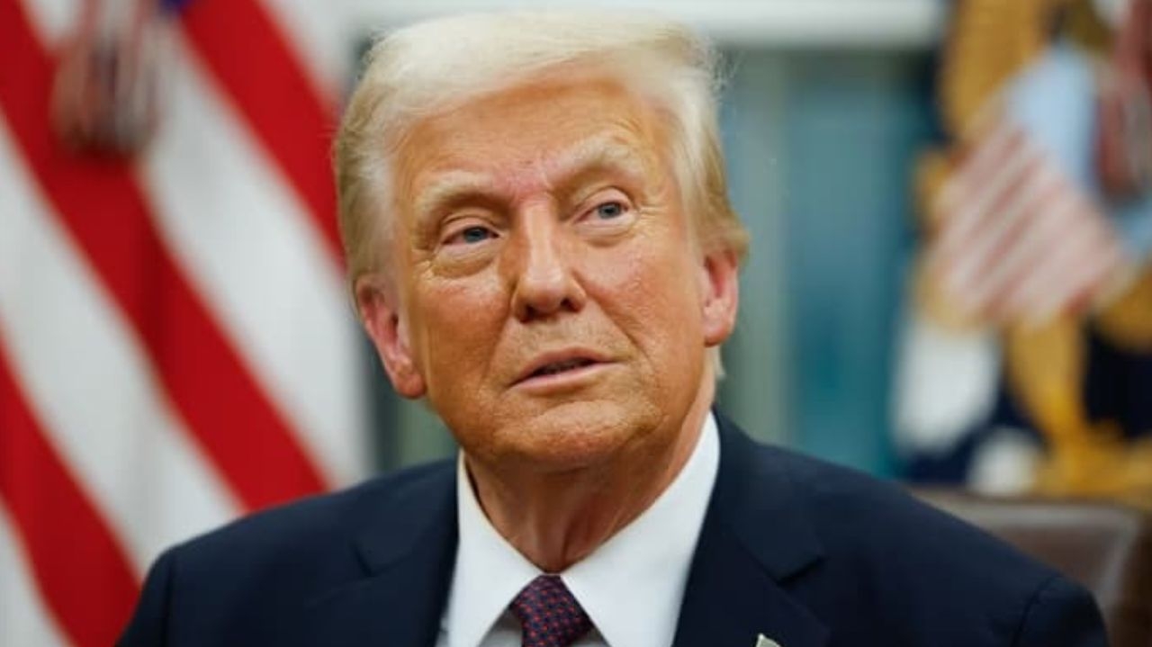 Trump sanciona lei que reforça proteção às vítimas de pornografia de vingança Lorena Bueri