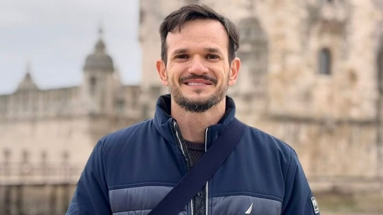 Padre Patrick presta depoimento na CPI das Bets  Lorena Bueri