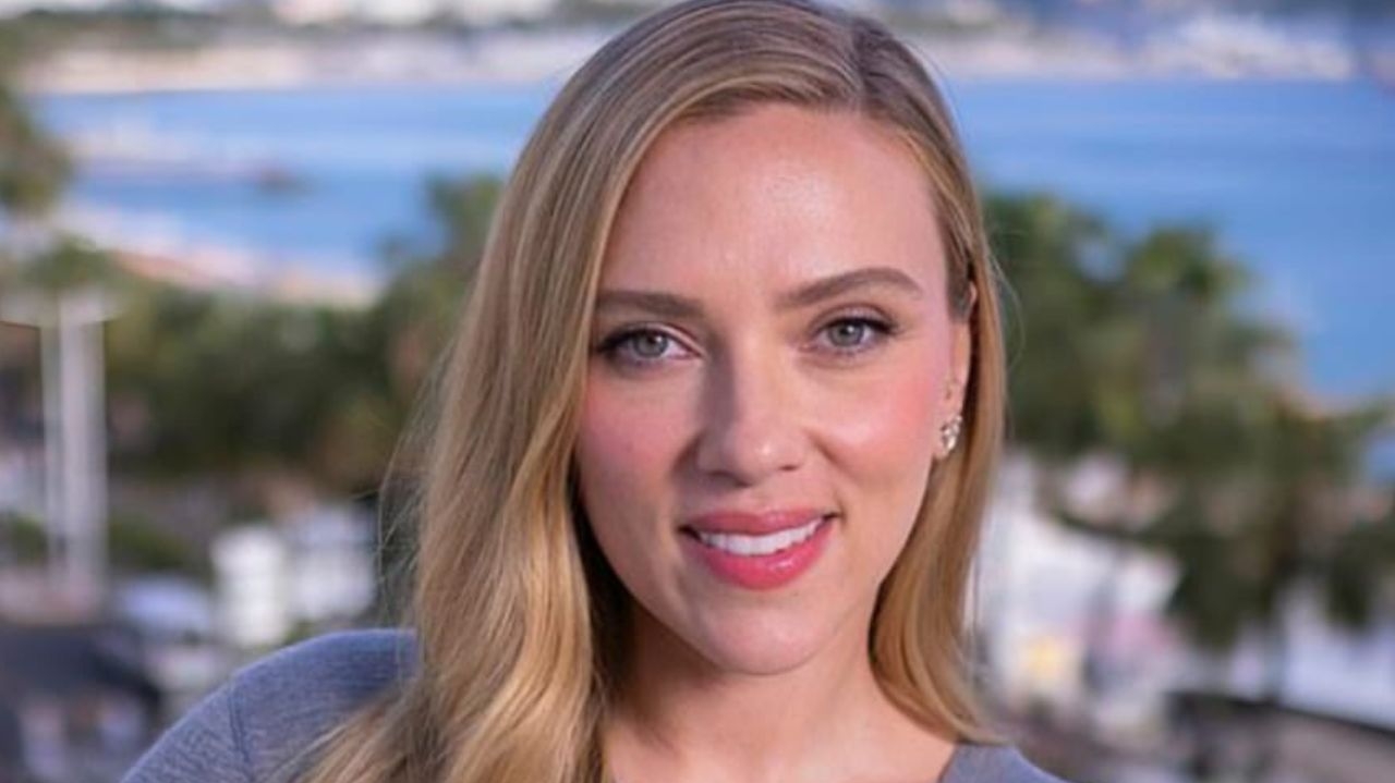 Scarlett Johansson é ovacionada em Cannes na sua estreia como diretora Lorena Bueri