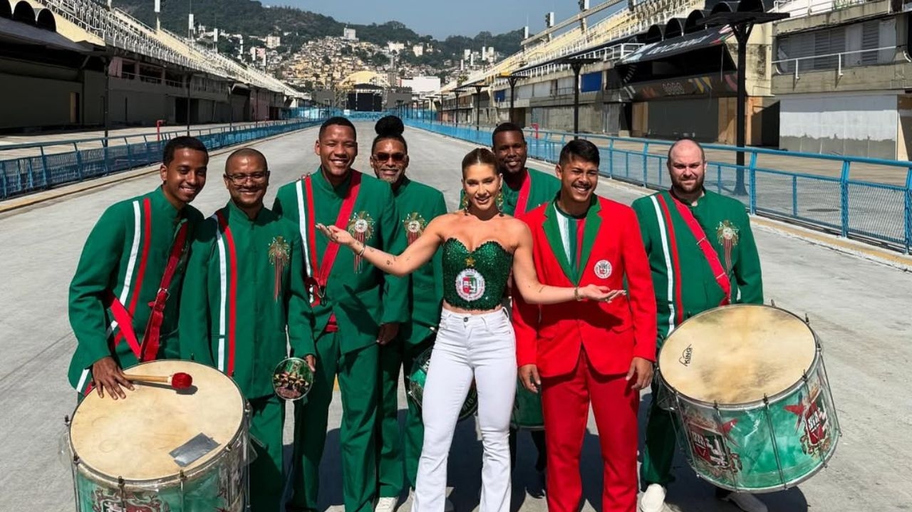Virginia compartilha como surgiu o convite para ser rainha de bateria da Grande Rio Lorena Bueri
