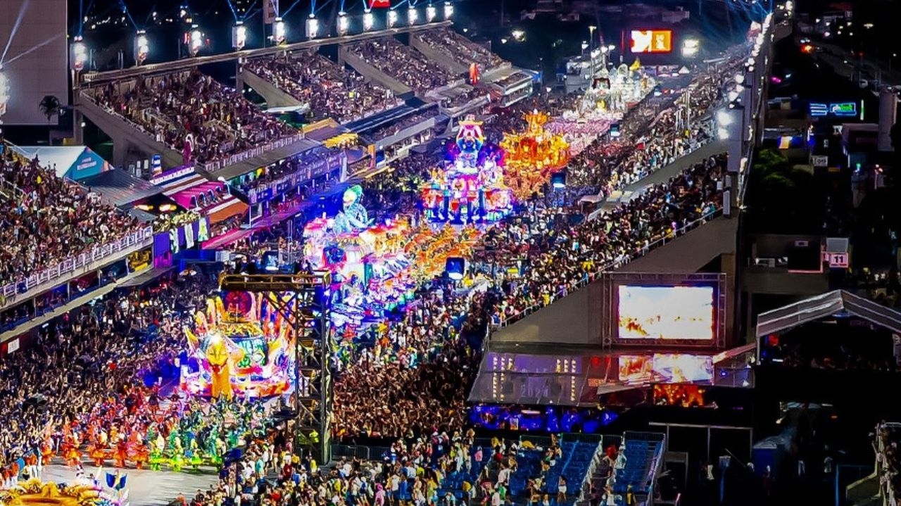 Carnaval 2026: escolas do Rio apostam em homenagens a artistas como enredo Lorena Bueri