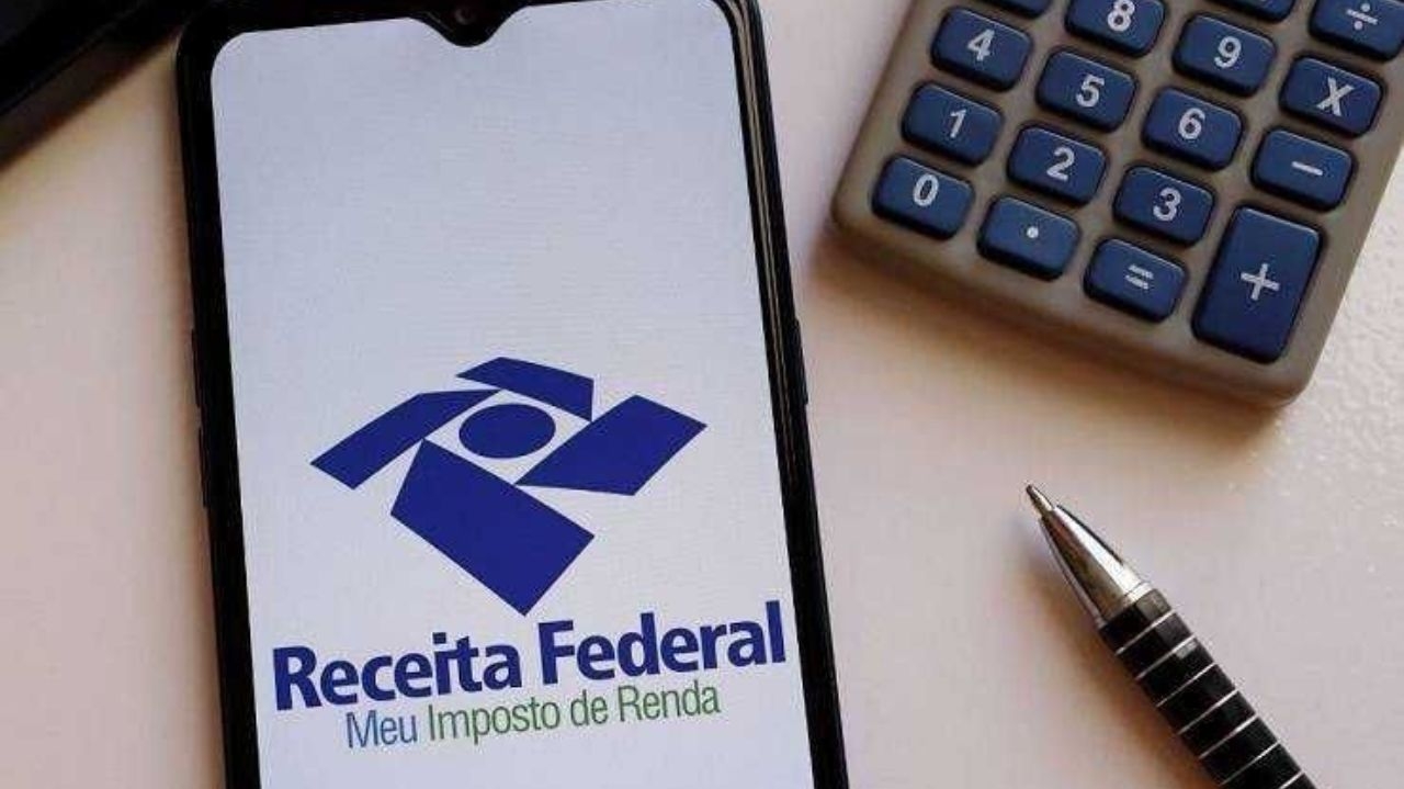 Receita Federal libera consulta ao primeiro lote de restituição do IR 2025 Lorena Bueri