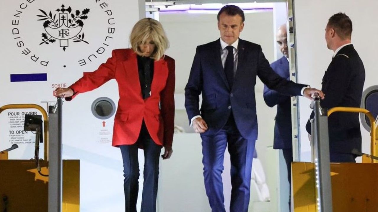 Primeira dama da França dá ‘tapa’ no rosto de Macron Lorena Bueri