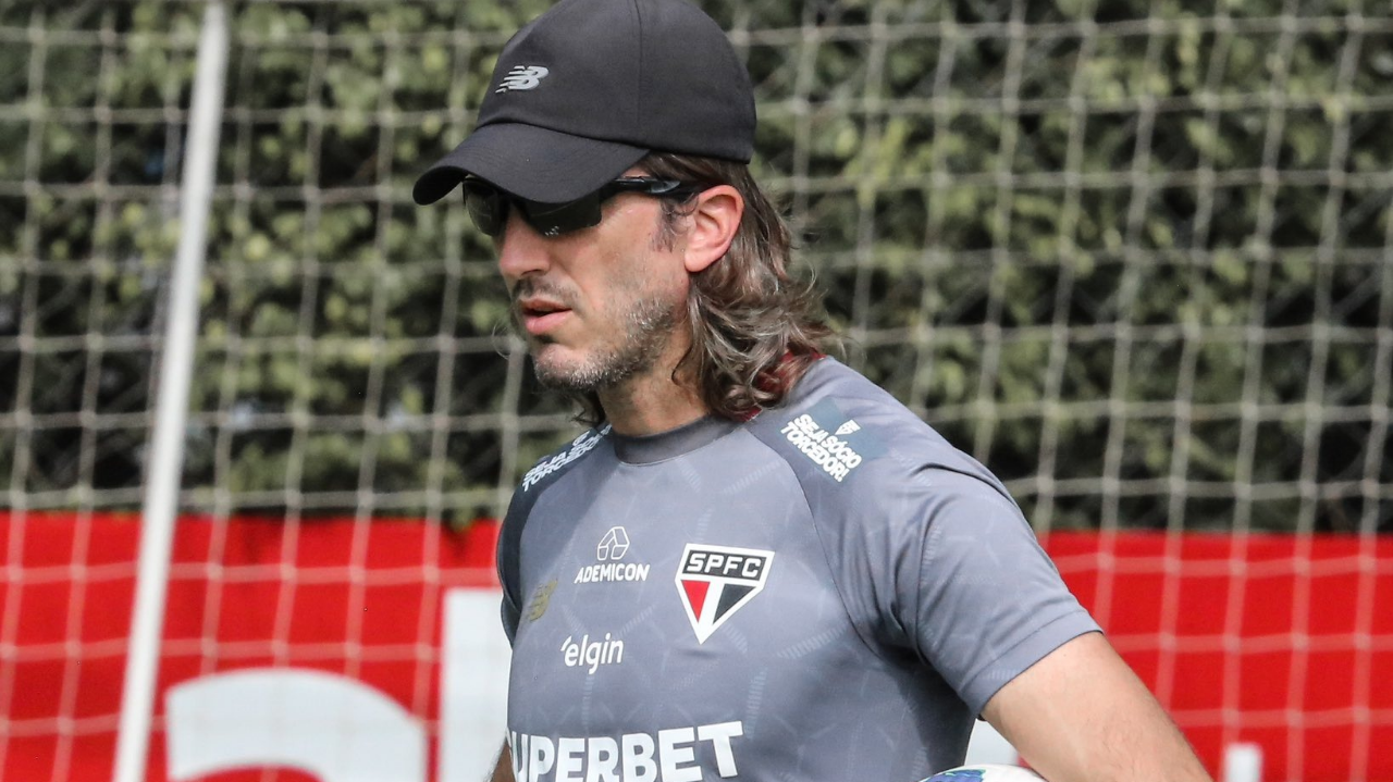 São Paulo mira segundo semestre e próximos três jogos são fundamentais  Lorena Bueri