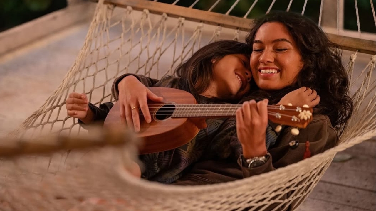 'Lilo & Stitch' tem momento inédito de Lilo e Nani Lorena Bueri