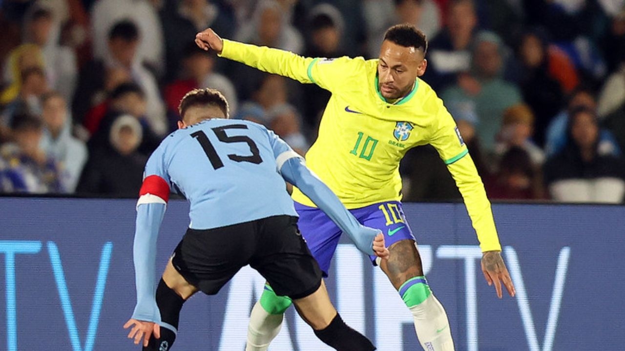 Denílson fala sobre Neymar fora da convocação Lorena Bueri
