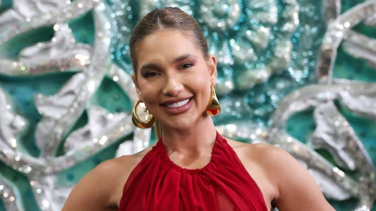 Virgínia Fonseca enfrenta críticas após ser anunciada em evento da Grande Rio Lorena Bueri