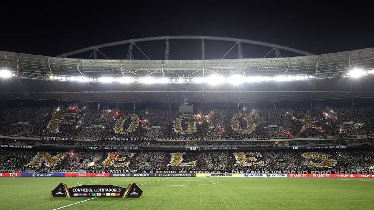 Libertadores: Botafogo enfrenta Universidad de Chile e precisa vencer para avançar  Lorena Bueri