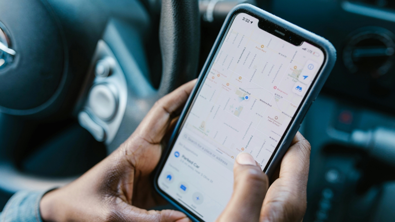 Projeto de lei exige botão de segurança em apps como Uber e 99 Lorena Bueri