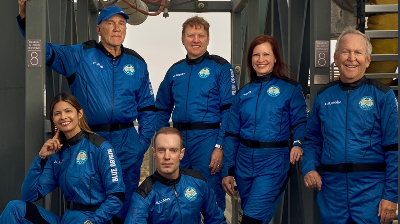 Blue Origin conclui com sucesso 12º voo espacial com 6 tripulantes Lorena Bueri