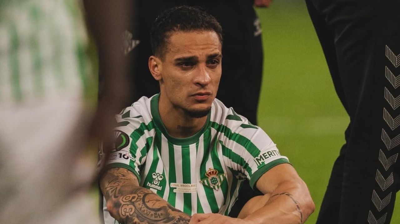 Manchester United negocia empréstimo de Antony com o Bayer Leverkusen Lorena Bueri