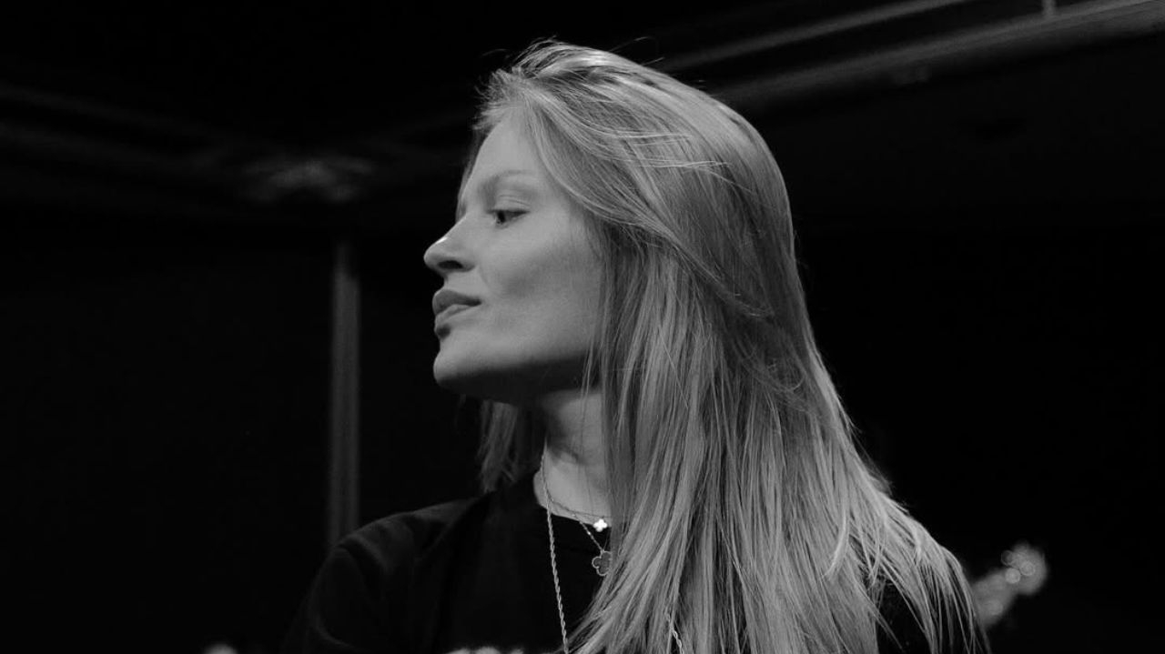 Luísa Sonza compartilha fotos de ensaio para shows nos Estados Unidos Lorena Bueri