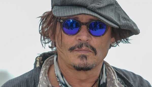 Johnny Depp vira o novo astro da Netflix