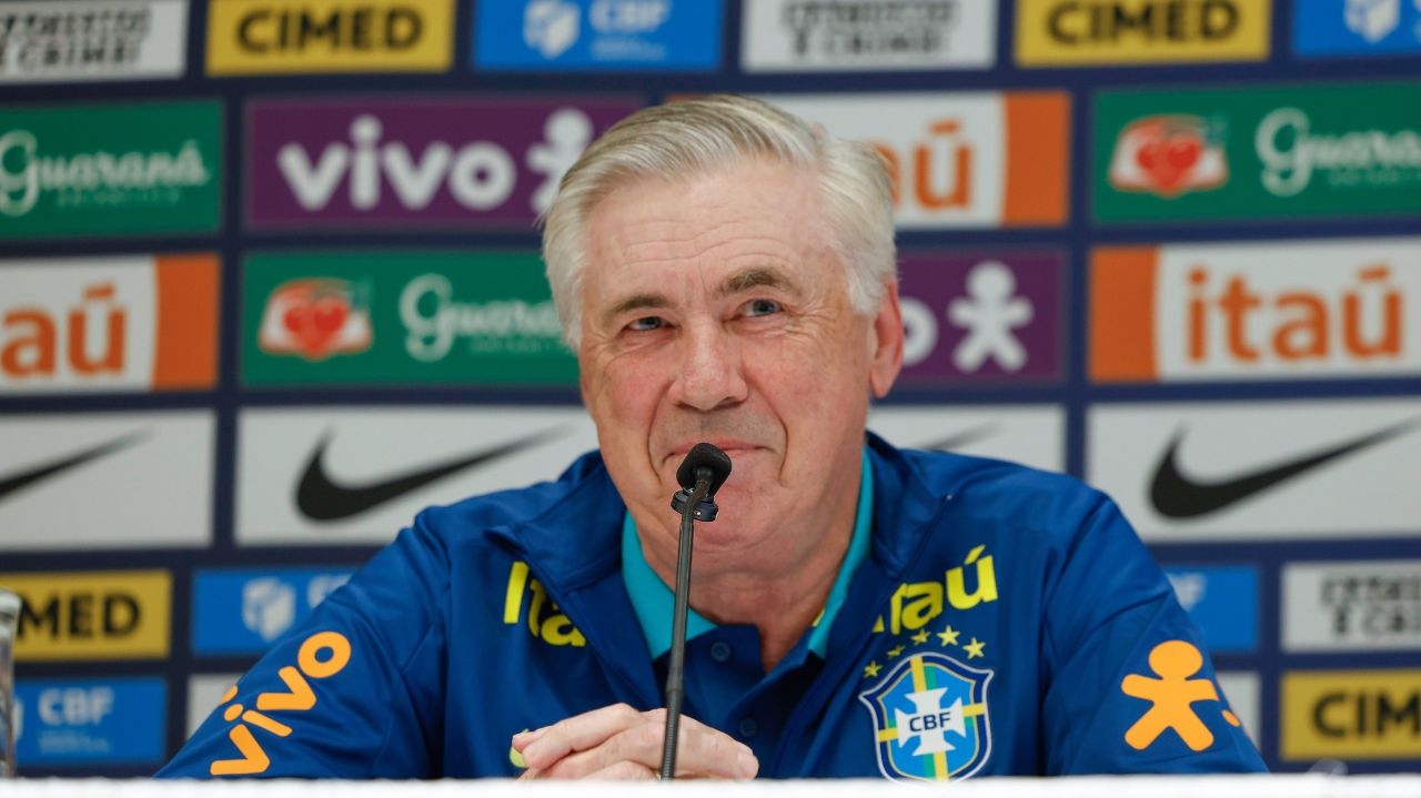 Ancelotti rasga elogios a Estêvão e prega paciência com jovens Lorena Bueri