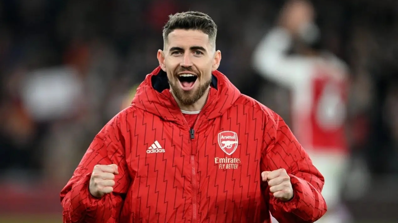 Jorginho chega ao Flamengo após ganhos milionários na Europa Lorena Bueri