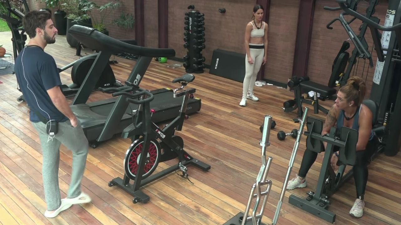 Power Couple 7: Adriana e Eike criticam postura de Kadu Lorena Bueri