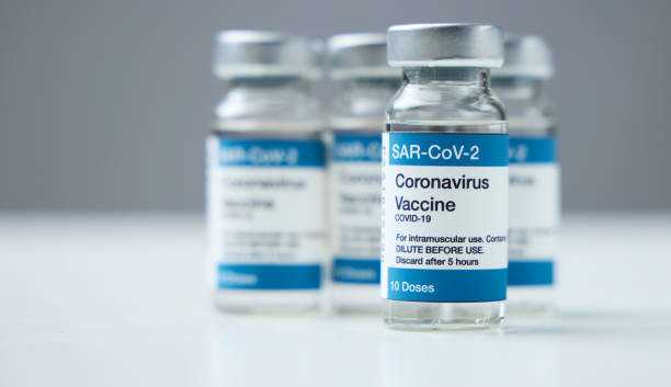 Imunização: Vacinados que se infectam com a covid-19 contaminam menos do que pessoas não vacinadas Lorena Bueri