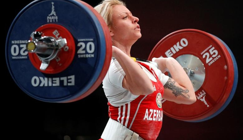 Campeã europeia de levantamento de peso Boianka Kostova é suspensa por oito anos por doping Lorena Bueri