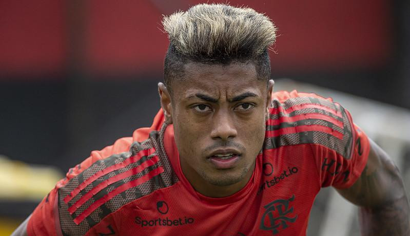 Flamengo confirma lesão de Bruno Henrique e o número de desfalques do clube aumenta   Lorena Bueri