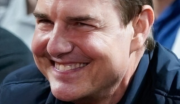 Tom Cruise aparece no jogo com filho nos EUA e choca fãs com aparência