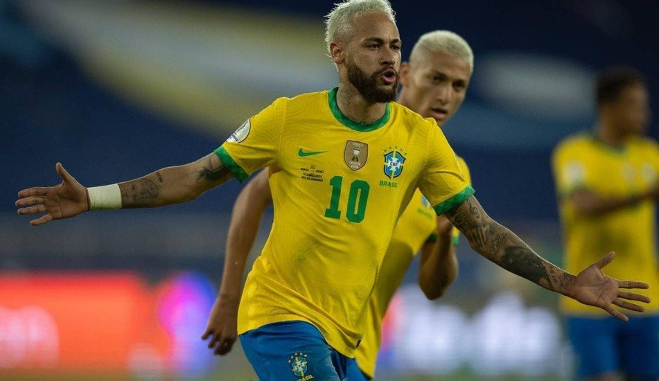 Neymar precisou explicar polêmica sobre se aposentar da seleção ao PSG