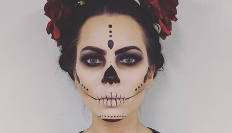Halloween: principais itens de maquiagem 