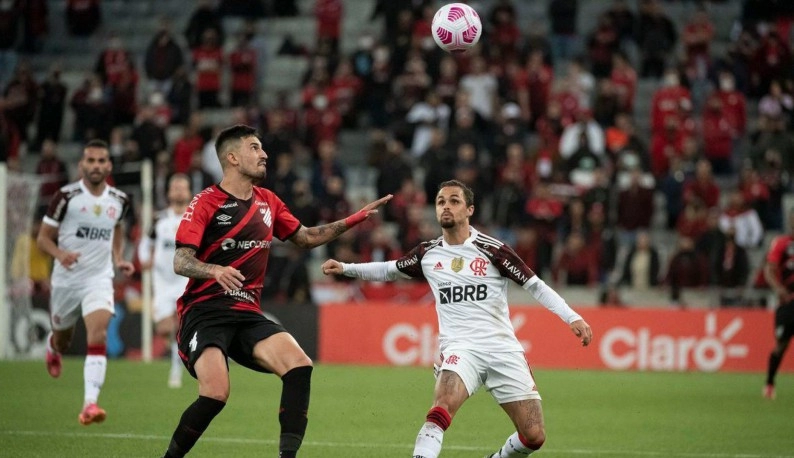 Athletico-PR vence o Flamengo no Maracanã e se consagra para a final Lorena Bueri