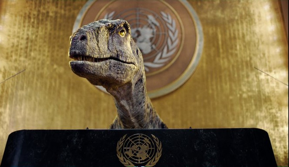 ONU inova  recorre a computação gráfica e leva Tiranossauro Rex para conferência