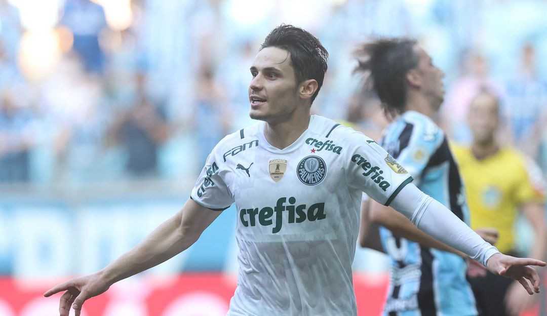 Grêmio e Palmeiras terminam jogo com confusão da torcida Lorena Bueri